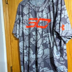 Like New Under Armour heat gear XL Steph Curry shirt